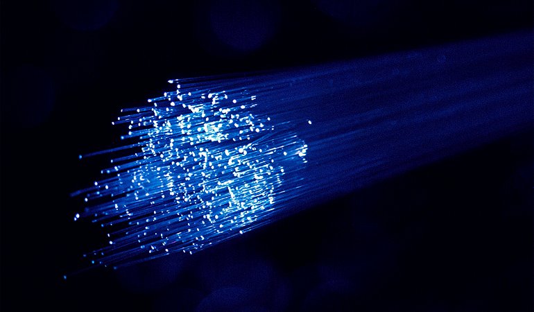 Conheça 6 benefícios da internet fibra óptica